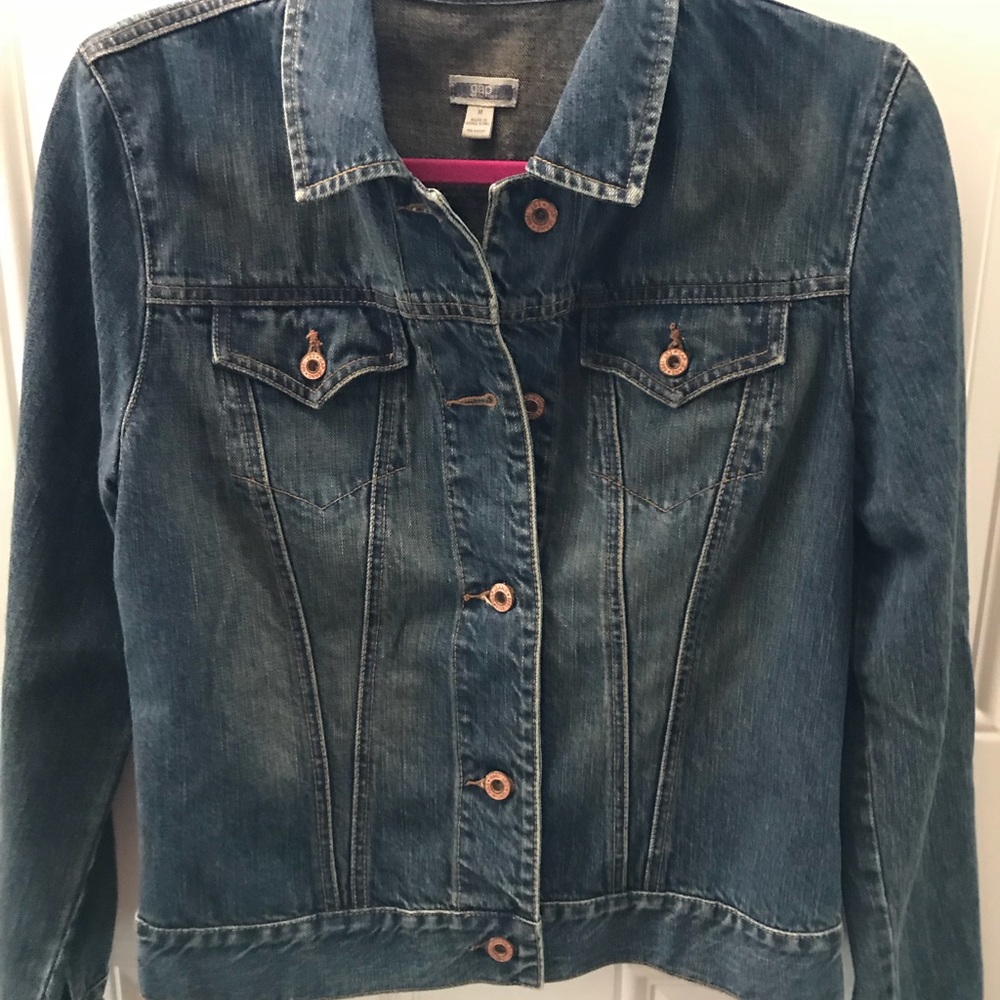 GAP denim jacket • vintage•